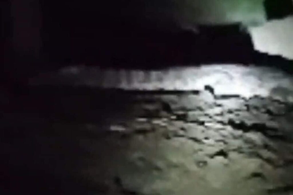 Crocodile Spotted in Village Hut, Causes Panic in Uttar Pradesh's Lakhimpur Kheri