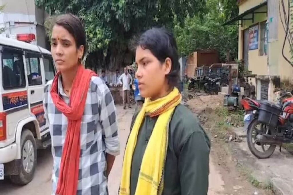 Bihar Women, Who Met Through 'Wrong Number', Eloped to Get Married; Forcefully Returned to Their Husbands