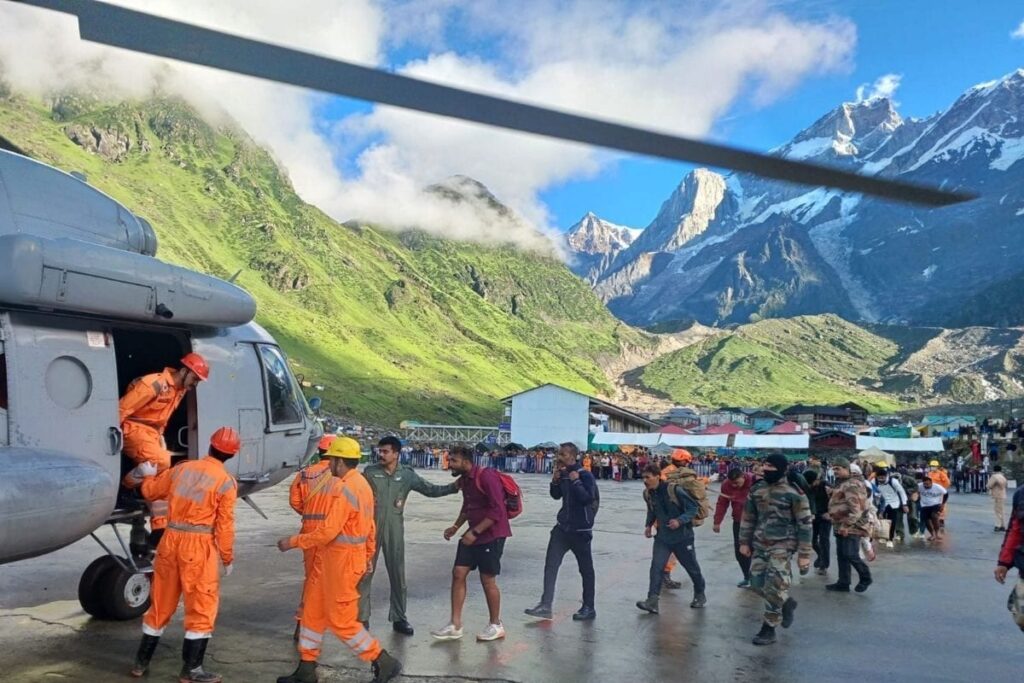 U'khand: Operation To Rescue Stranded Kedarnath Pilgrims Enters Third Day; Over 10,500 Evacuated