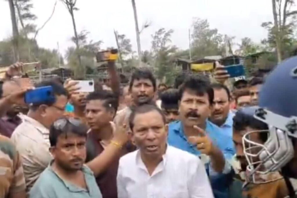 Bengal Governor Accepts Minister Akhil Giri’s Resignation After Video Of His Argument with Forest Ranger Goes Viral