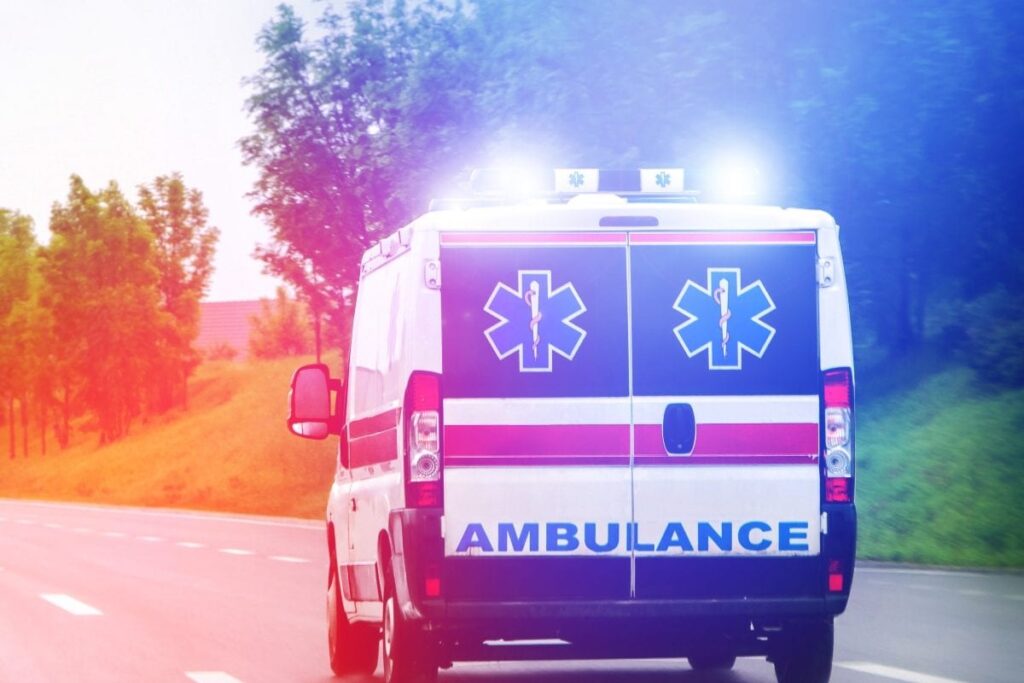 UP Woman Harassed By Ambulance Driver And Aide; Husband Dies After Oxygen Support Disconnected