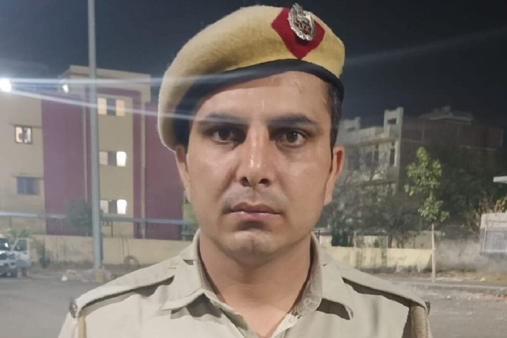 Delhi Road Rage: Cop Warns Reckless Driver To Ride Safe, Gets Crushed To Death