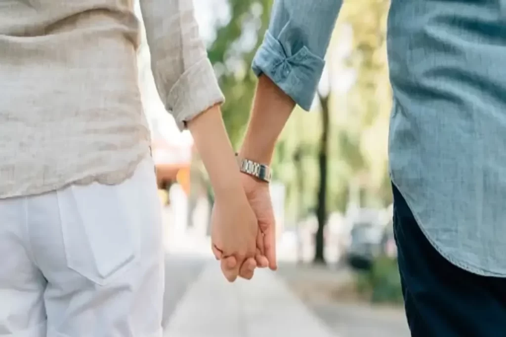 Man Produces 'Live-in Relationship Agreement' In Court To Get Bail in Rape Case Filed By Partner