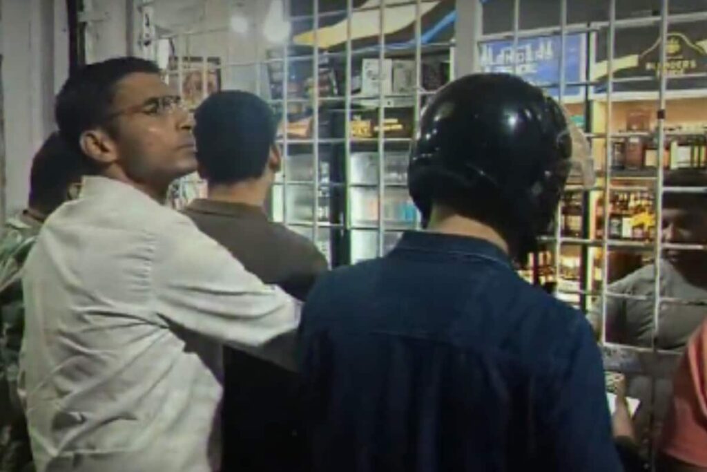 Dehradun DM Poses as Customer to Catch Liquor Shop's Overpricing, Imposes Heavy Fine