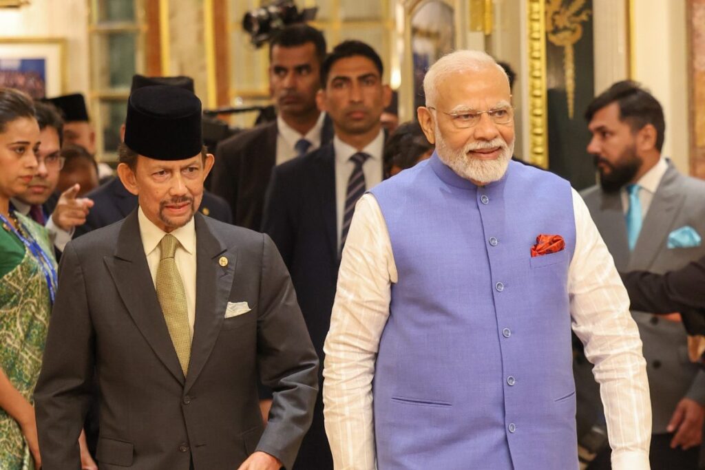 PM Modi Holds Meeting With Sultan Hassanal Bolkiah, Says 'Brunei An Important Partner In India's Act East Policy'