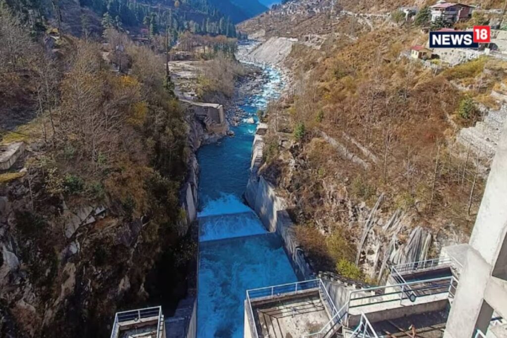 India Builds Asia's Longest Mountain Water Tunnel in Himachal Pradesh, To Generate Over 1500 MW of Electricity