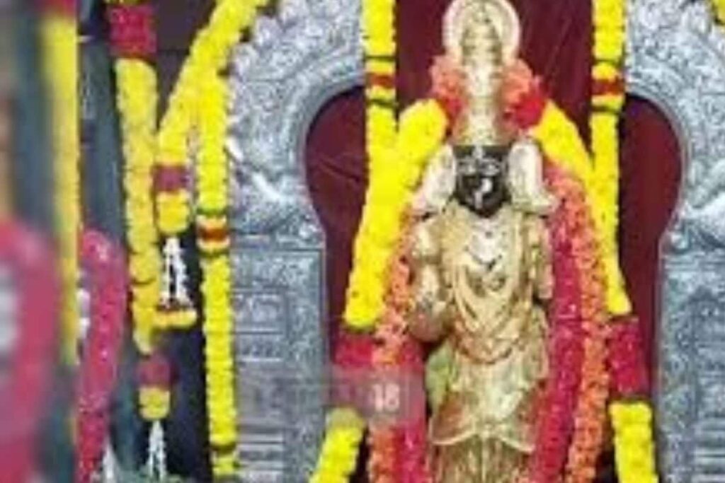 Visakhapatnam Temple Honours Goddess With 5kg Gold Saree During Midnight Pooja