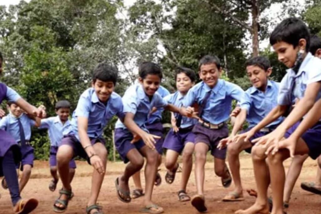 Karnataka Govt School Teacher’s Online Platform Makes Education Accessible For All