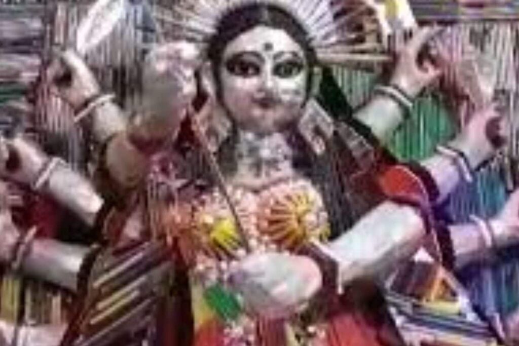 Bengal Woman Creates Durga Idol Using 15,000 Pens And Sharpener Shavings