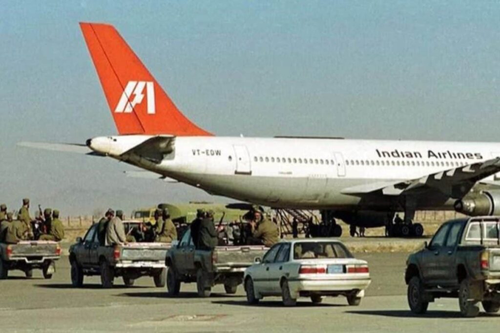 RAW Officer Was On Board The Hijacked IC-814, Mastermind Mullah Omar Was Aware of This: Sources | EXCLUSIVE