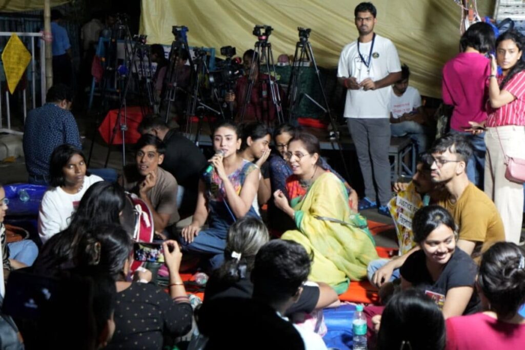 RG Kar Case: Junior Doctors In Bengal To Resume 'Cease Work' After SC Hearing Tomorrow