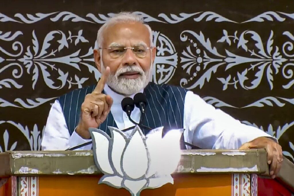 News18 Evening Digest: PM Modi Slams Congress-NC Alliance After Pakistan Minister's Article 370 Pitch And More Stories