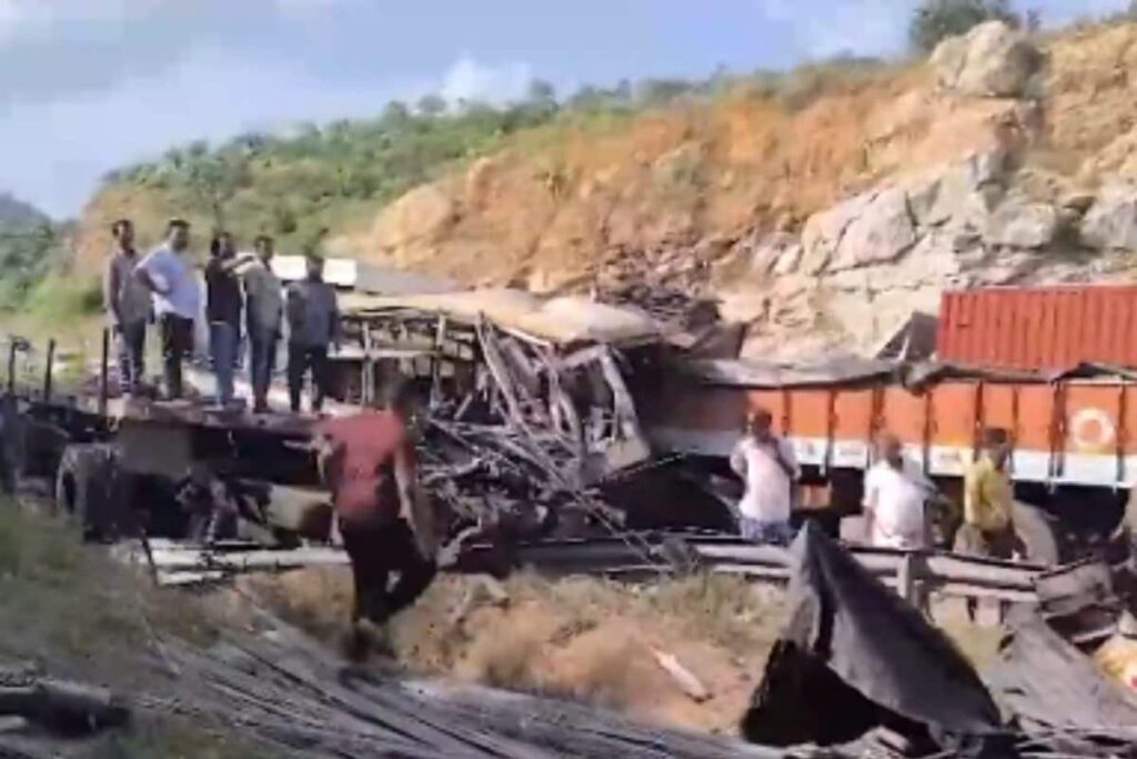 7 Dead After Truck Collides With Govt Bus In AP; Naidu Announces Rs 5 Lakh Ex Gratia