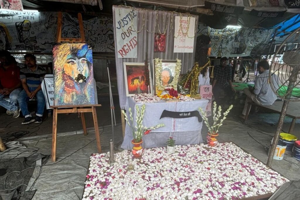 Arrests, Protests & New Bill But Justice Eludes RG Kar Victim One Month After Brutal Rape & Murder | Recap