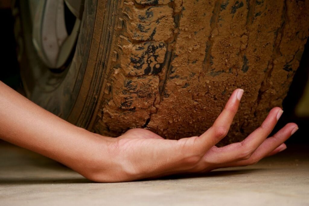 Trapped by Seat Belt and Airbag, Two-Year-Old on Mother's Lap Dies in Kerala