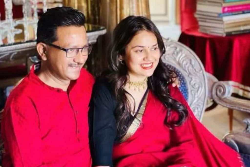 IAS Officer Tina Dabi Made Barmer Collector, Husband Pradeep Gawande Posted to Jalore 150km Away