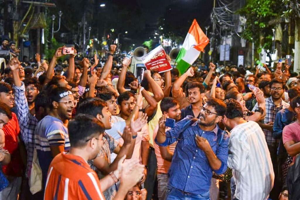 Junior Doctors Continue Protest; RG Kar’s Ex-Principal Sandip Ghosh Undergoes Medical Test After Arrest | Updates