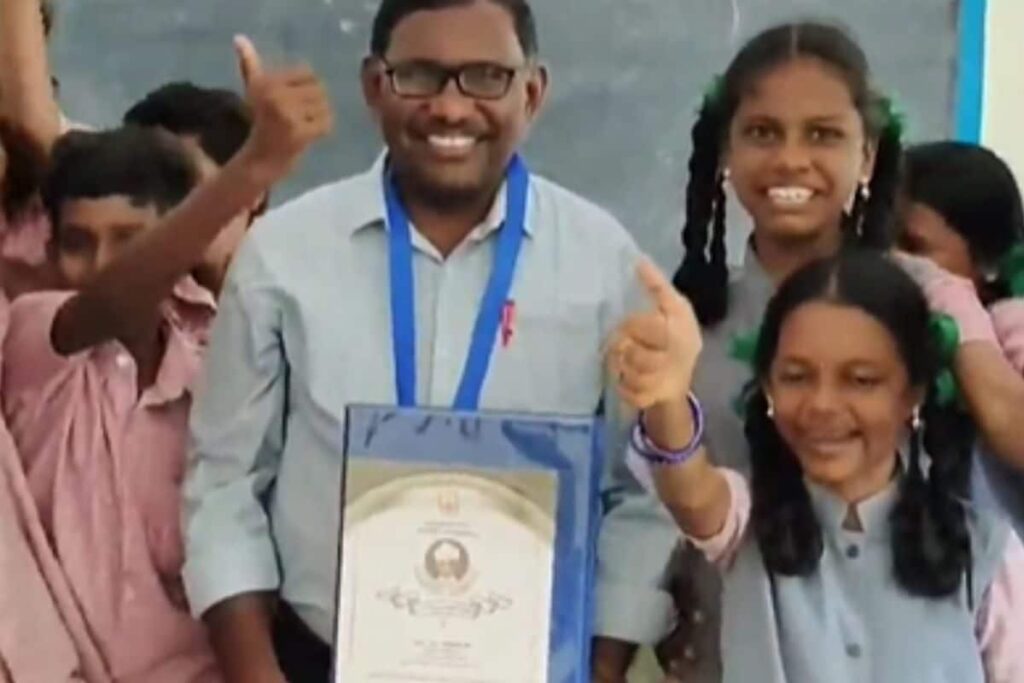 Tirunelveli Teacher, Who Took Students On ISRO Trip, Bags Dr Radhakrishnan Award