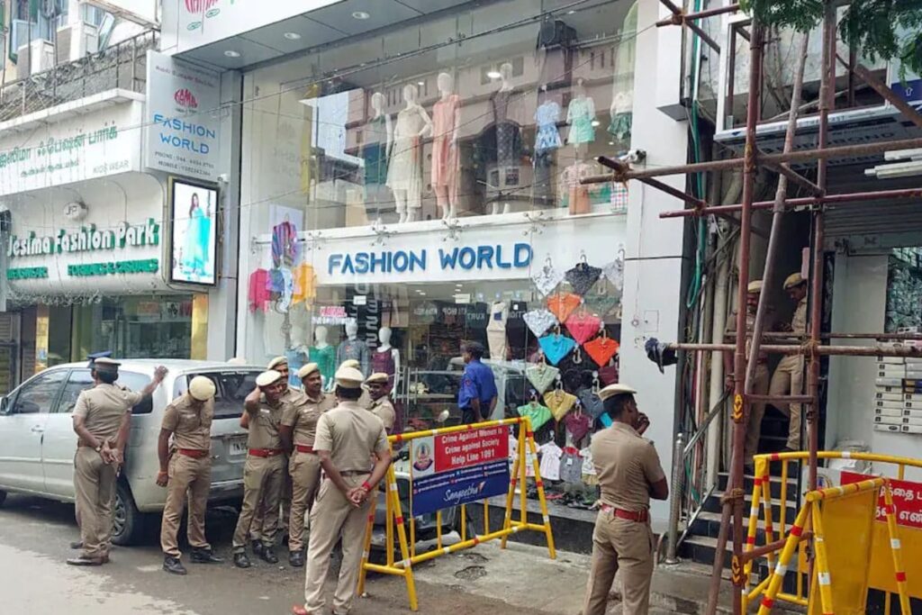 Family Of 5 Found Dead Inside Car In Suspected Suicide Pact In Tamil Nadu