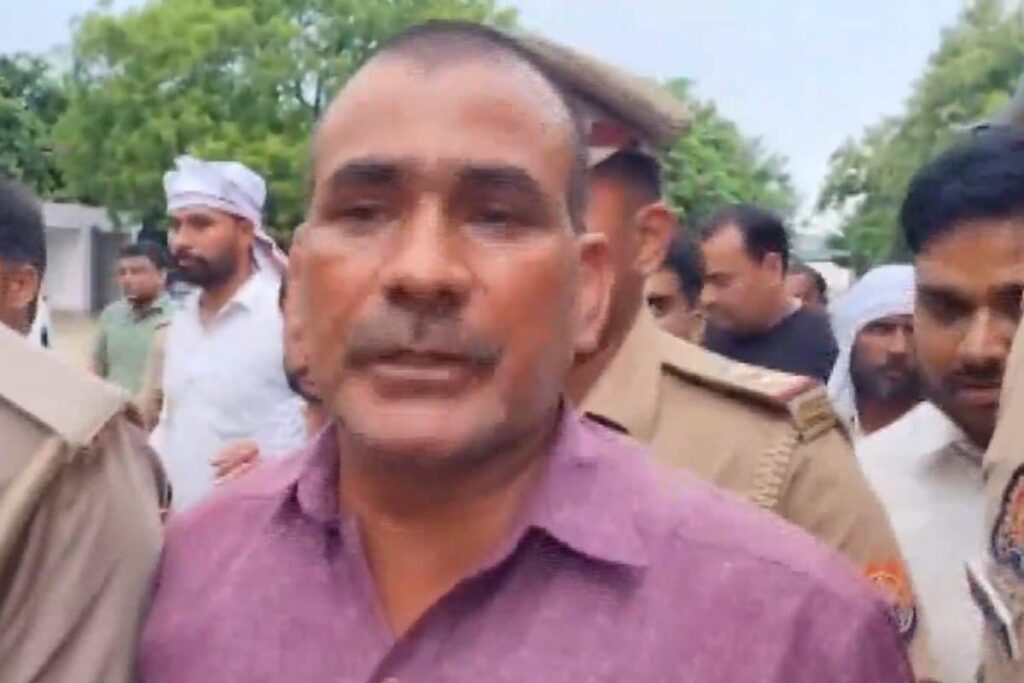 More Trouble For Ex-SP Leader Nawab Singh Yadav As DNA Sample Matches With Kannauj Rape Survivor
