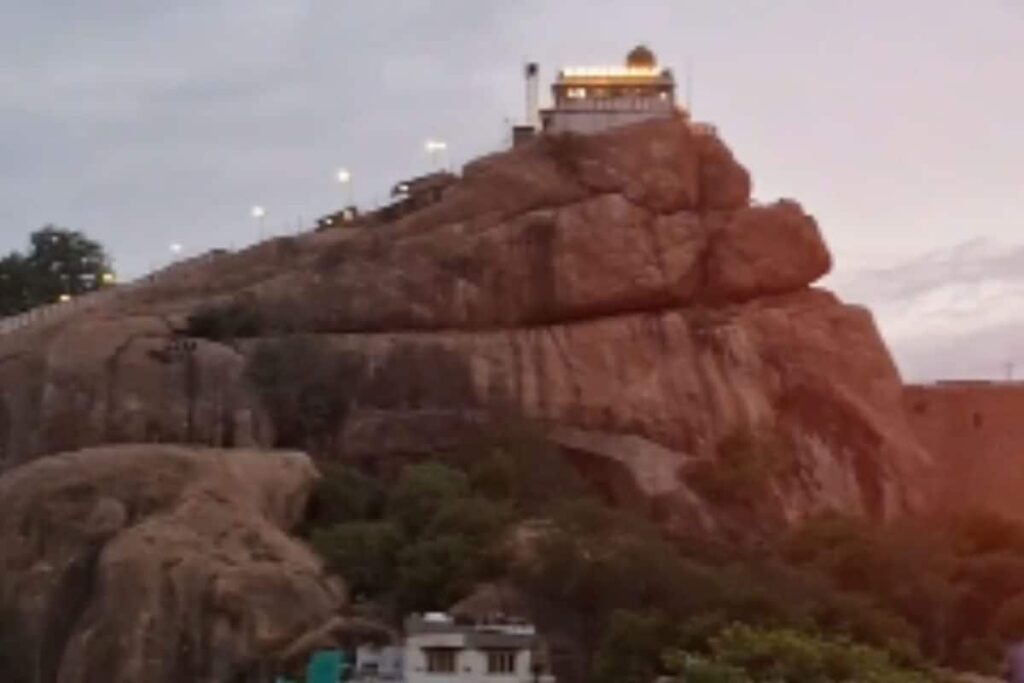 All About Trichy's Famous Ucchi Pillaiyar Temple In Rock Fort