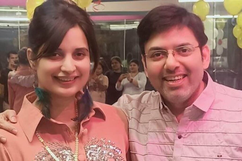 Kanpur Couple Dupes Elderly People of Rs 35 Crore With ‘Age-reversing’ Promise