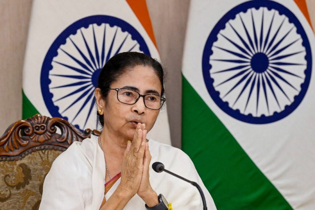 RG Kar Issue: Differences Emerge in Crucial Meet Between CM, Protesters Over Health Secy Removal, 'Threat Culture' Doctors Suspension