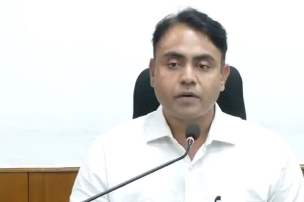 Baba Siddique Murder: Accused Who Shot Dead NCP Leader Is Absconding, 28 Rounds Recovered