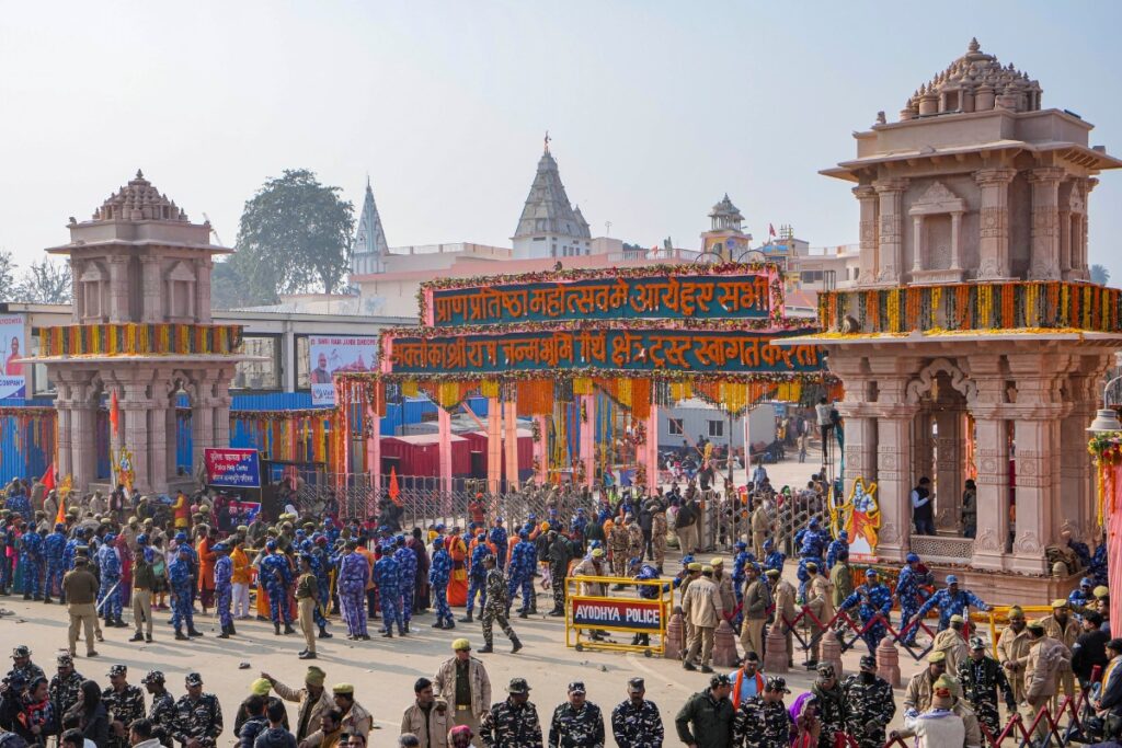 Diwali 2024: Ram Mandir in Ayodhya Decked Up For Historic Deepotsav, 25 Lakh Lamps To Be Lit