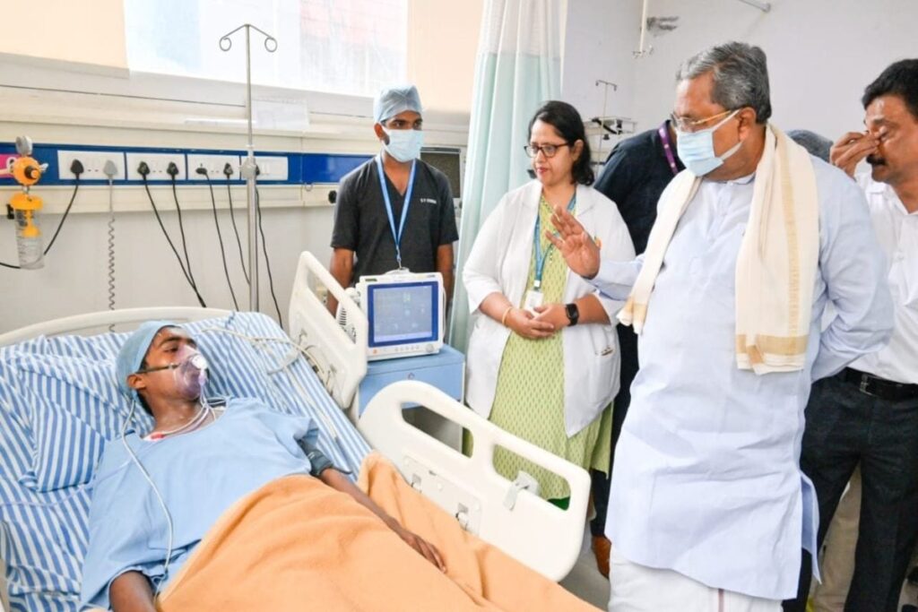 Bengaluru Building Collapse: Ex Gratia Announced, CM Siddaramaiah Meets Injured People As Rescue Ops Continue