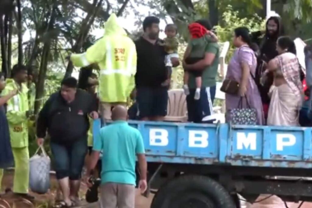 Bengaluru Rain: Tractors Out To Rescue People In India’s ‘Silicon Valley’ As Vehicles Stuck On Flooded Roads | Watch