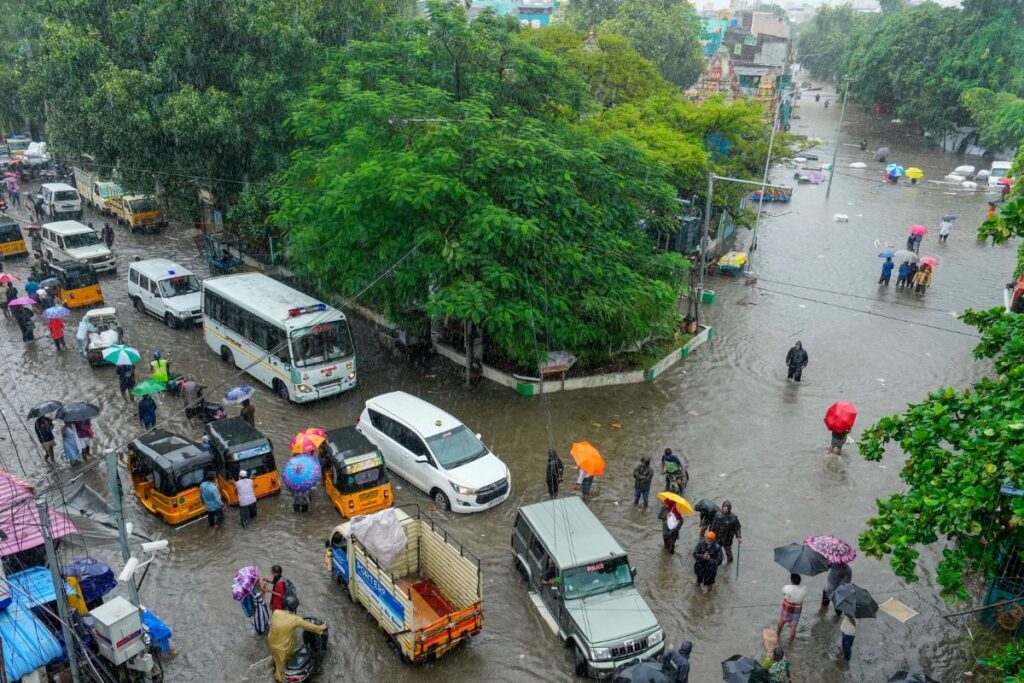 Heavy Rain Lashes Tamil Nadu; Severe Waterlogging In Chennai, 4 Trains Cancelled, Public Holiday Tomorrow