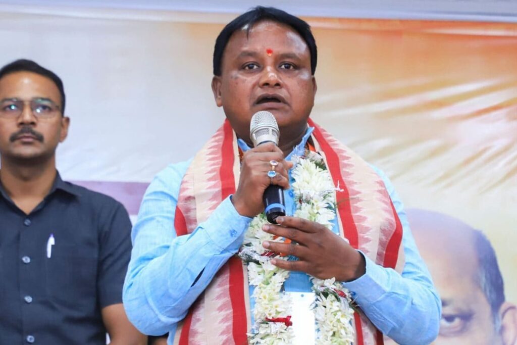 Odisha To Paint Government Buildings Orange With Red Borders