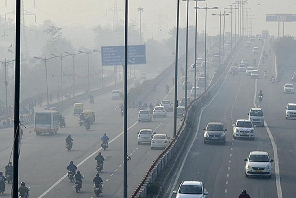 Delhi Records 'Poor' Air Quality Day After Dussehra, Likely To Improve