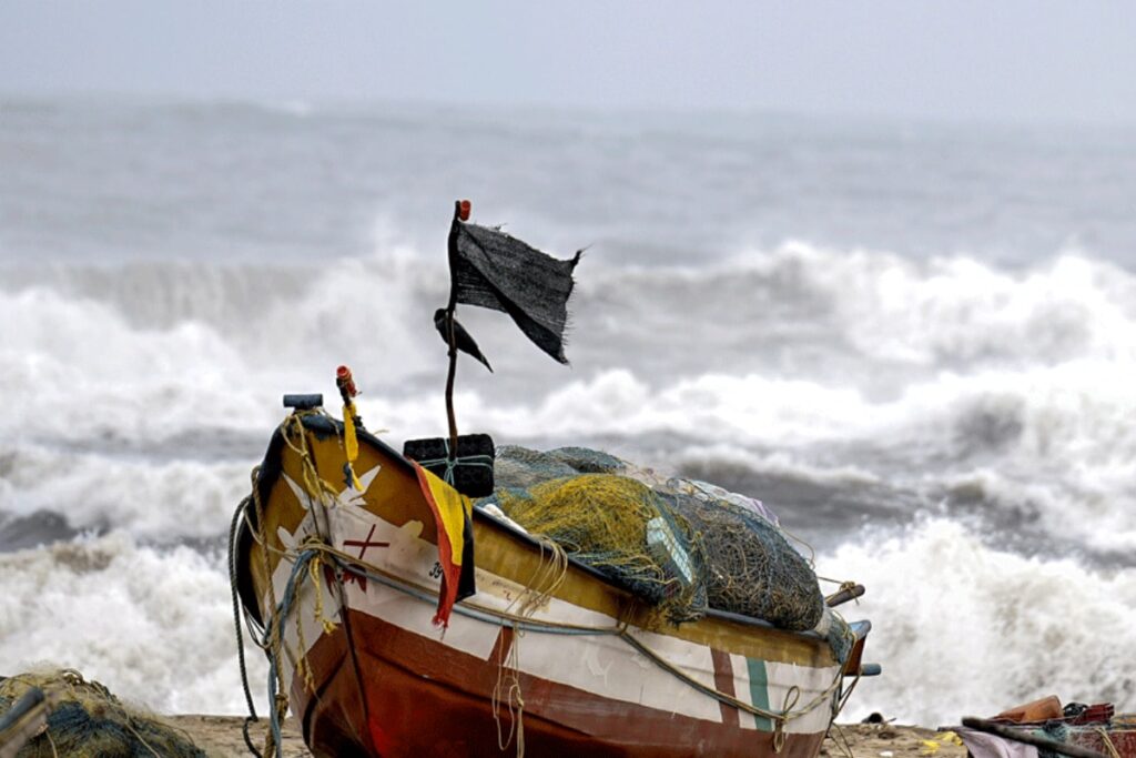 Cyclonic Storm Dana To Cross Between Puri And Sagar Island: IMD