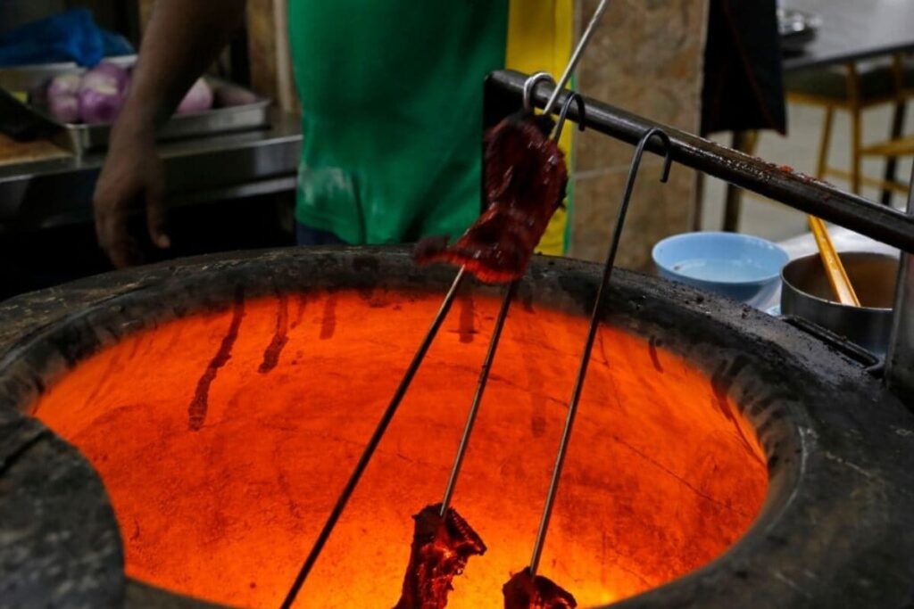 Air Pollution Crisis in Bhopal: Tandoors Ignite Health Concerns Despite NGT Ban