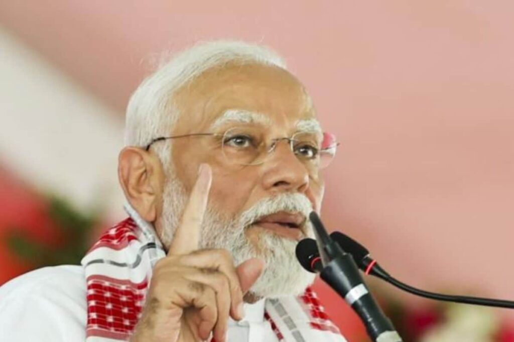 PM Modi to Reach Varanasi Shortly, Launch Multiple Airport Projects Worth Over Rs 6,100 Crore