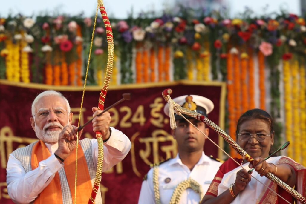 President Murmu, PM Modi Participate In Ravan Dahan On Dussehra At Red Fort In Delhi