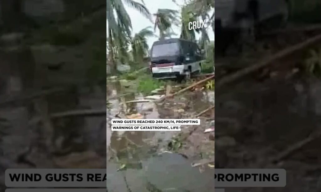 Powerful Super Typhoon Man-Yi Causes Destruction In Catanduanes, Heads For Luzon In Philippines