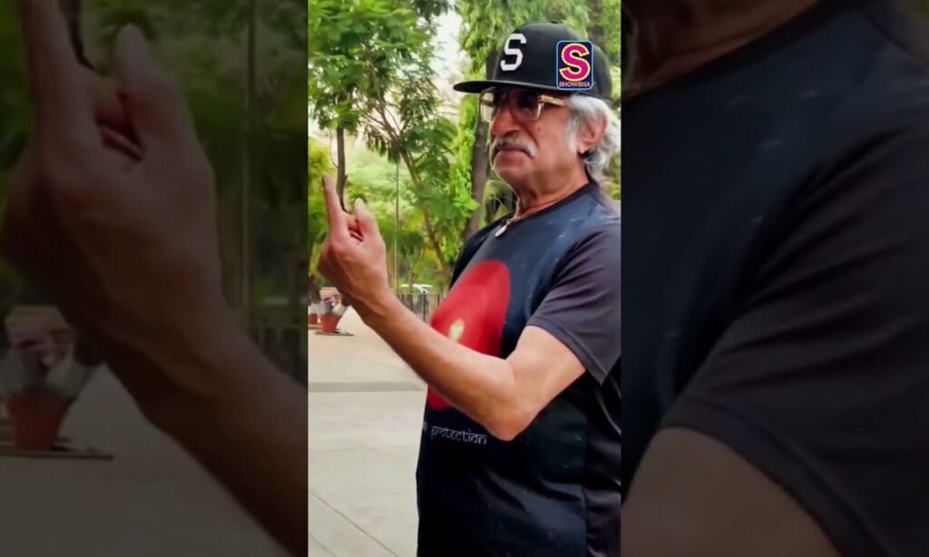 Shraddha Kapoor’s Dad Shakti Kapoor Reaches Polling Station In Style | N18S  | #shortvideos