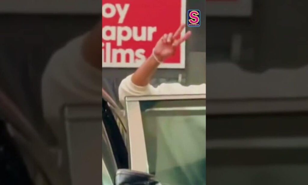 Shahid Kapoor Looks Handsome In Comfy Casuals | Bollywood Celebs | N18S | #shortvideos