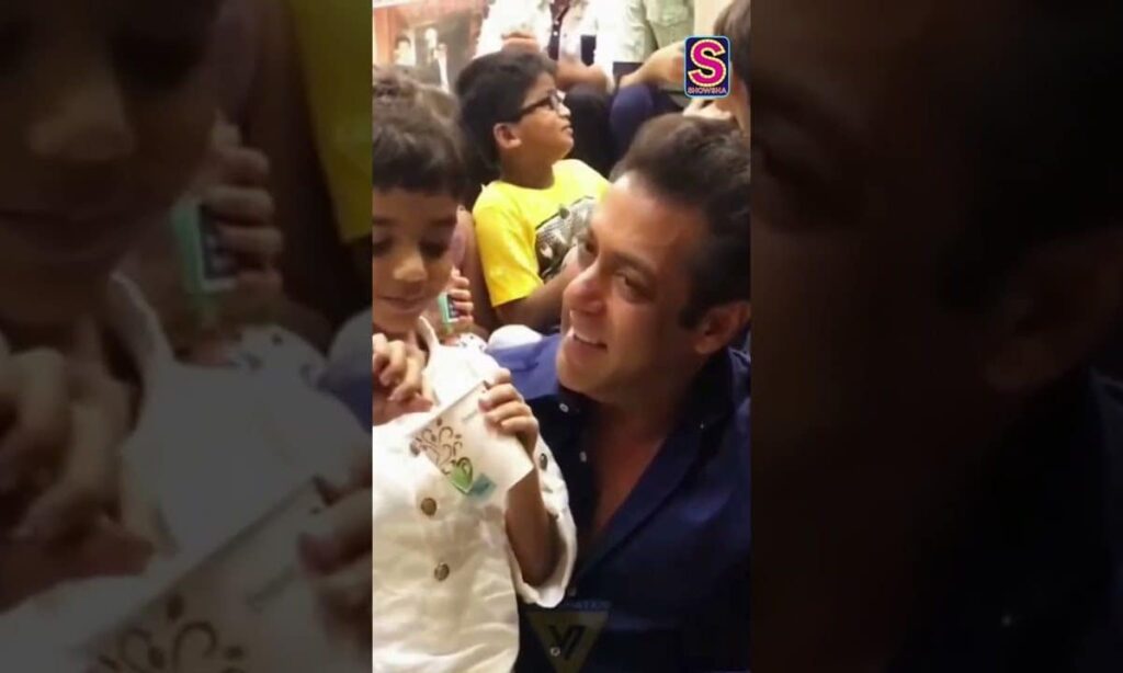 Salman Khan's Heartwarming Moments with Kids Steal the Show | #shorts | N18S