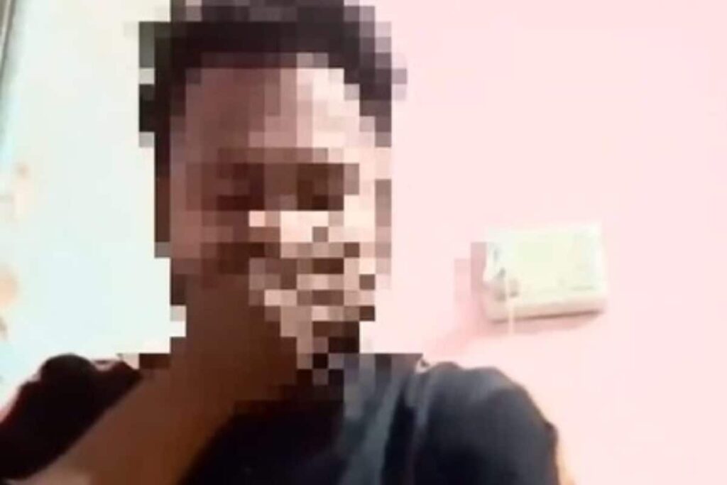 Distressed Over Breakup With Girlfriend, Agra Man Drinks Mosquito Repellent, Posts Video