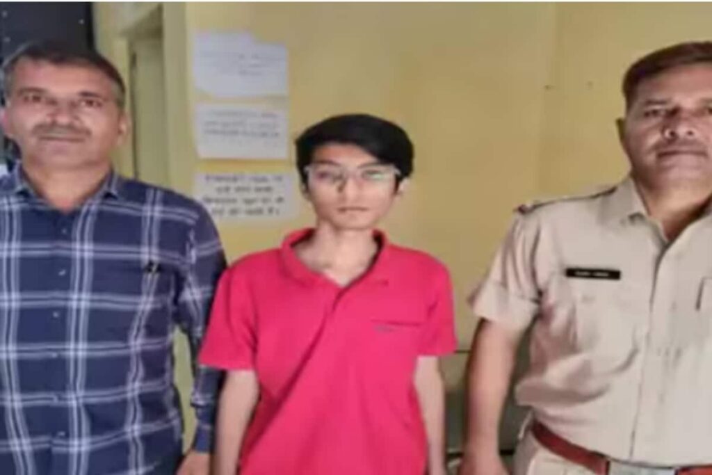 This Class 11 Boy Moved In Luxury Cars With Cash Counting Machines, Arrested For Conning 2 Women