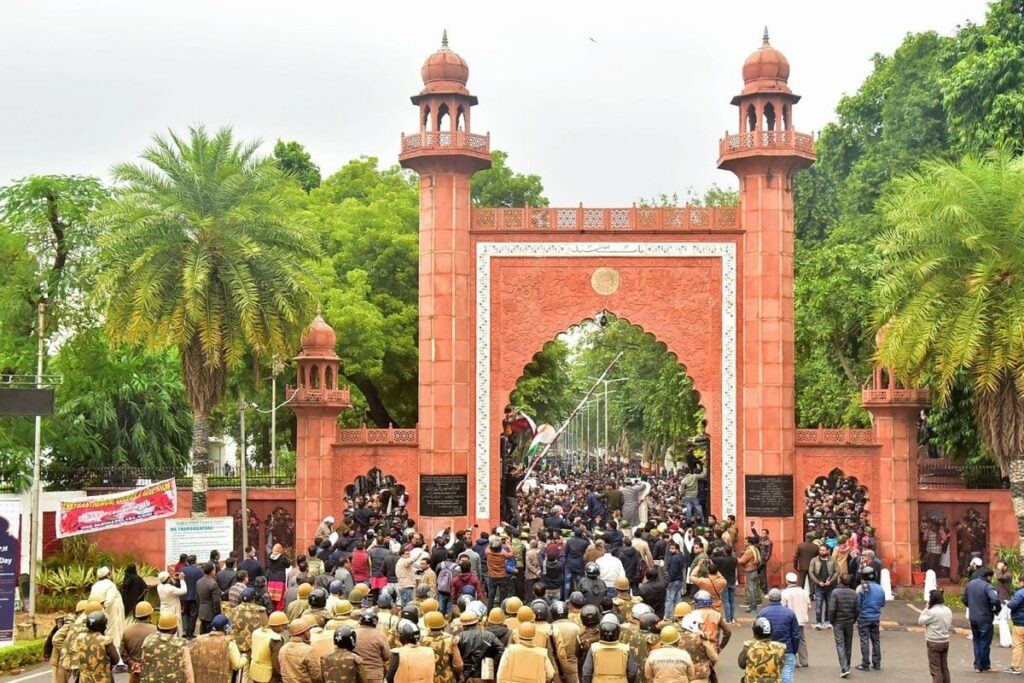 'Does Not Deserve Minority Tag': SC Judge In Dissent Opinion On Aligarh Muslim University