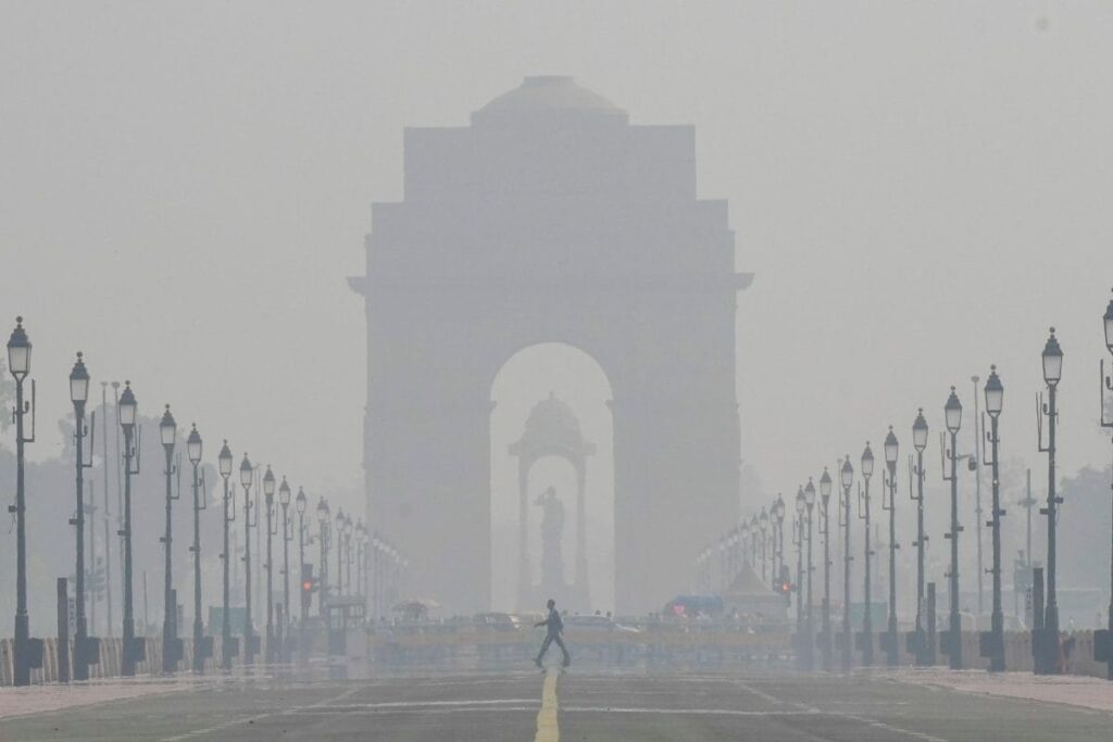 Delhi NCR Air Pollution: GRAP IV Curbs To Stay Till Dec 2, Schools To Remain In Hybrid Mode