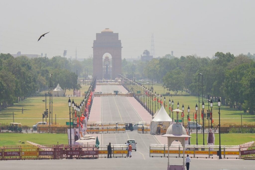 Delhi Records Warmest October Since 1951, Temperatures May Drop After November 2nd Week: IMD