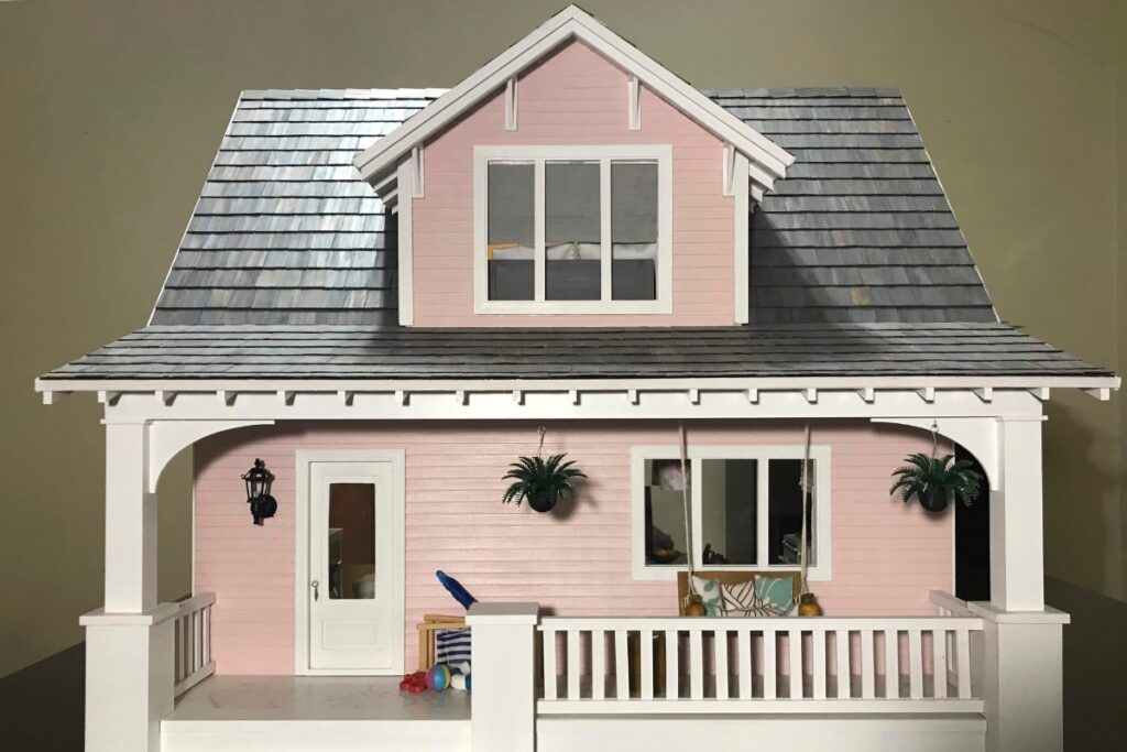 Kerala Expatriate Finds 30 People Living In His Locked House, Electricity Bill Uncovers Secret