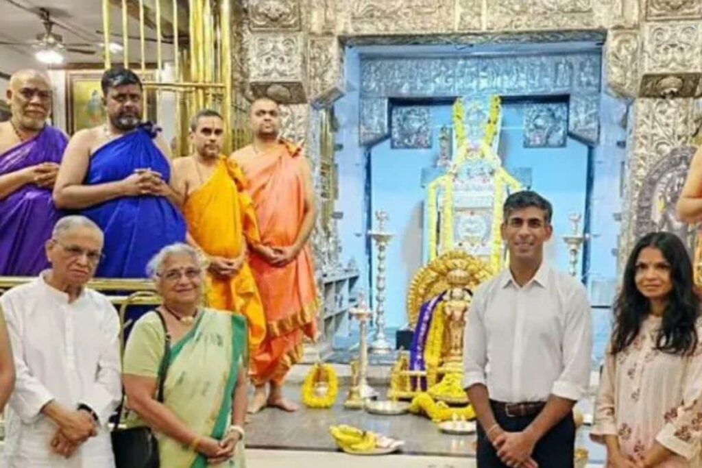 Former UK PM Rishi Sunak, Wife Offer Prayers At Raghavendra Swamy Mutt In Bengaluru