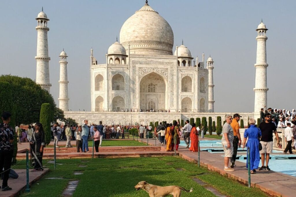 Farmer Claims Park Land With Taj Mahal View, Bans Public Entry